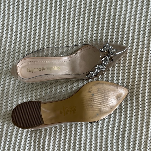 Clear two inch heels with broach - Picture 2 of 4